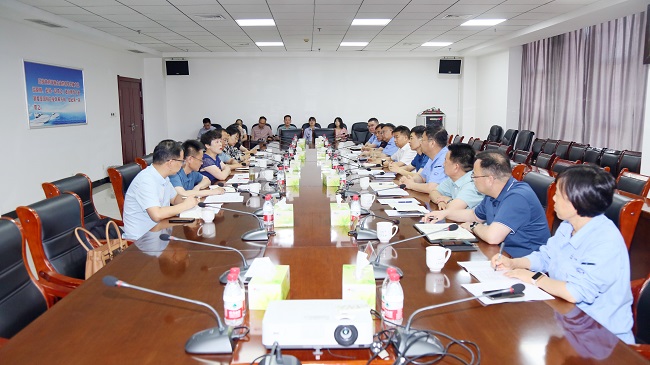 洛陽市科技局黨組書記、局長(zhǎng)葉惠玲一行到萬基控股集團(tuán)調(diào)研